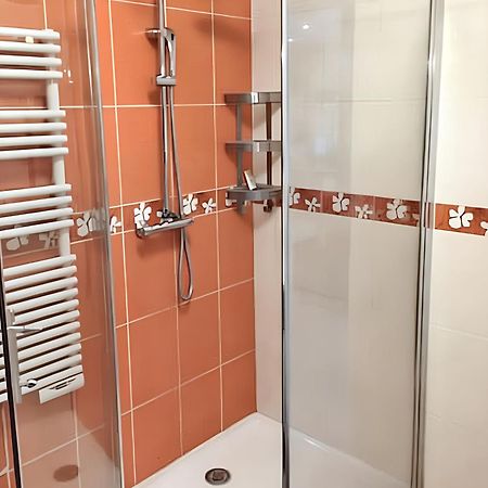 Appartement Confortable A Apach Avec Balcon Luaran gambar